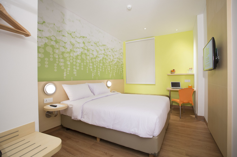 Zest Hotel Jemursari Surabaya, Surabaya
