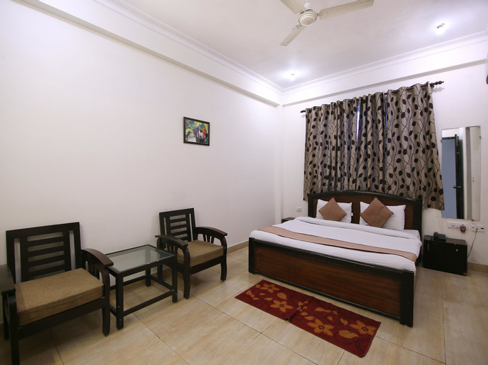 OYO 441 Hotel Mascot, Gautam Buddha Nagar