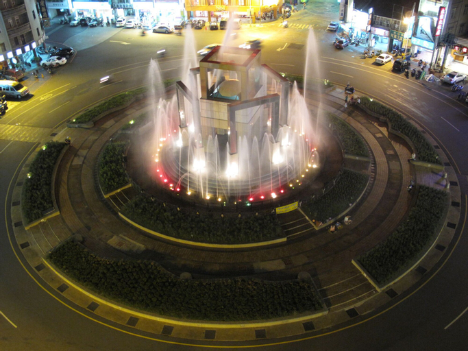 Grand Earl Hotel, Yulin