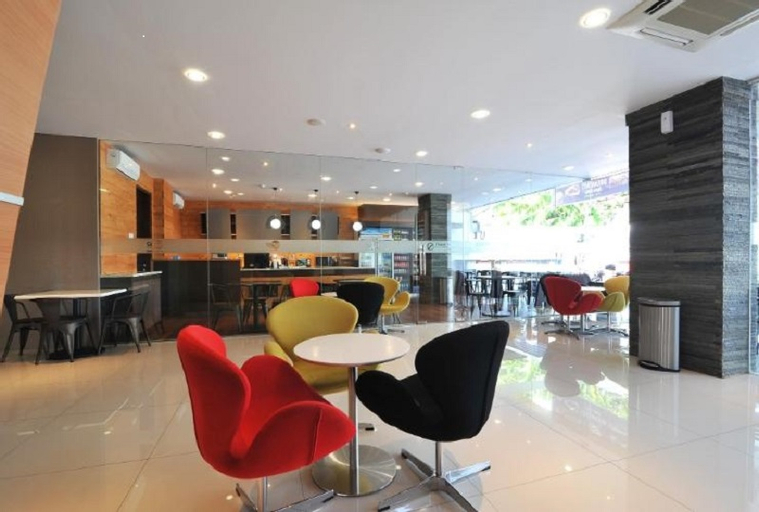 Kuta Majesty Hotel by Urban Styles, Badung