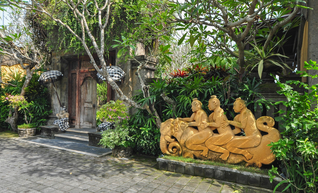 Arwana Estate, Badung