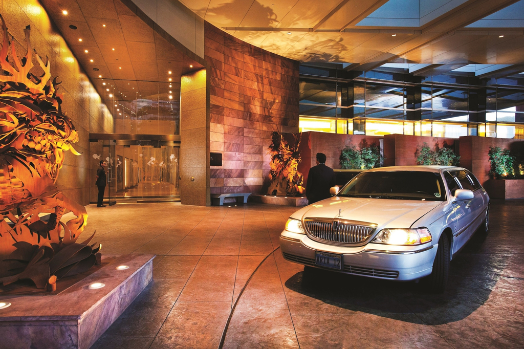 ARIA Resort & Casino, Clark