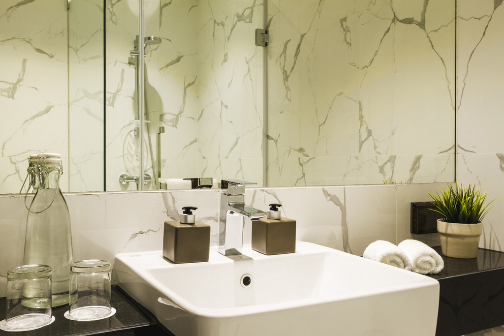 Bathroom 8