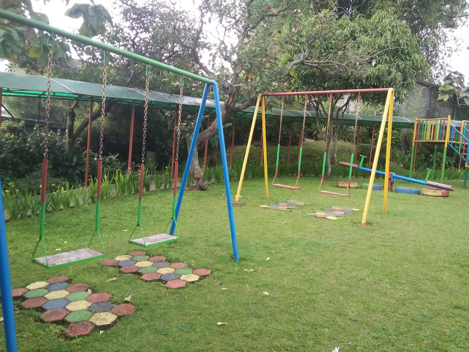 Ahadiat Hotel & Bungalow, Bandung