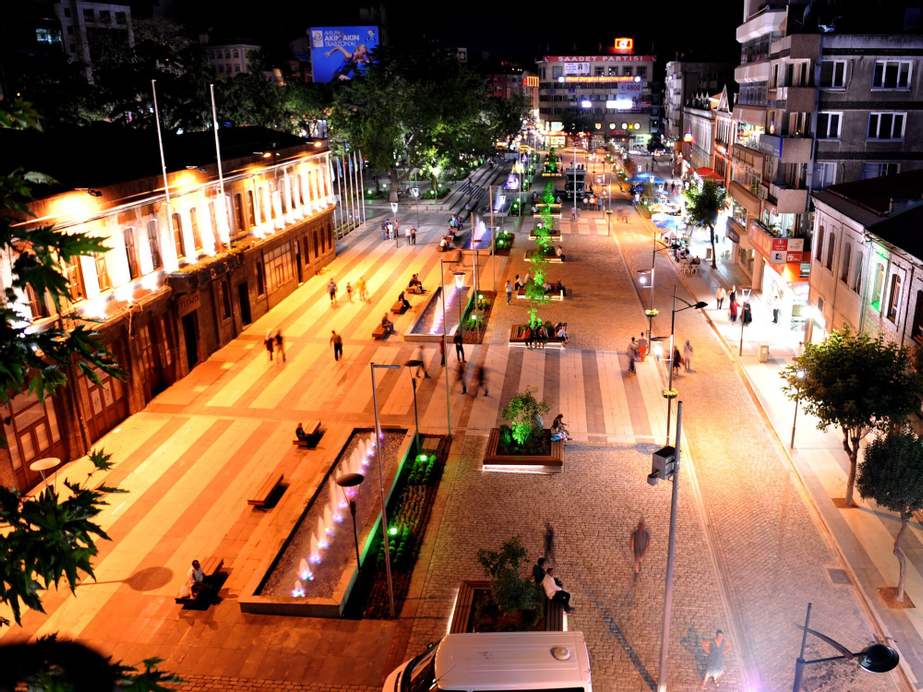 Horon Hotel, Merkez