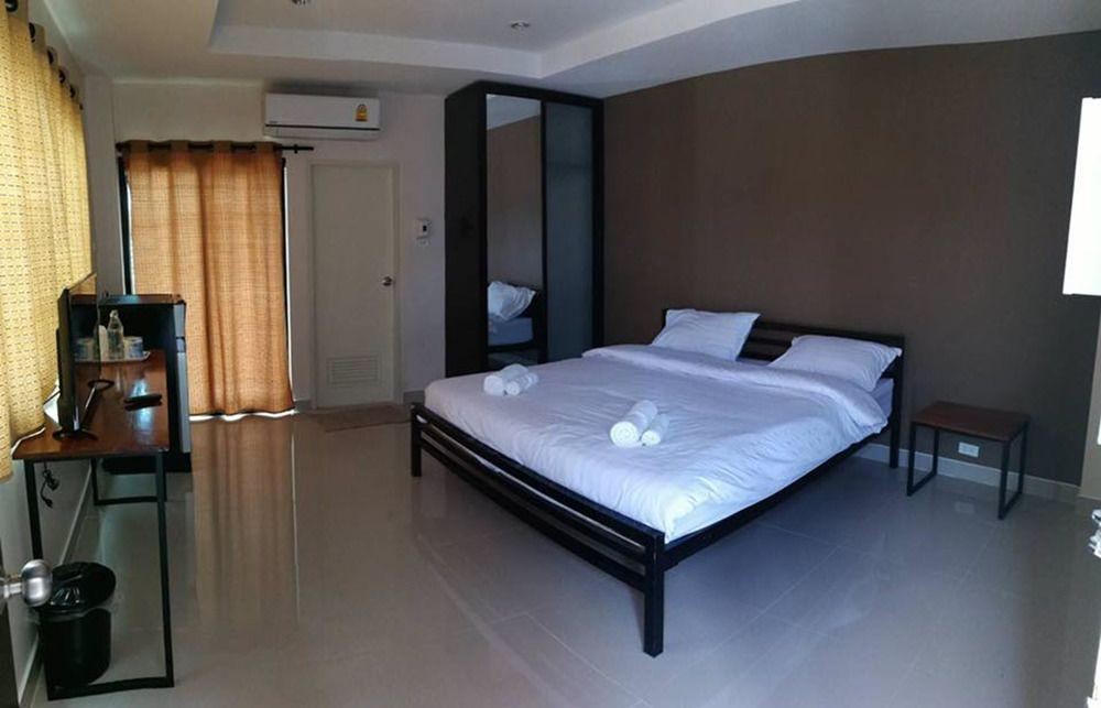 Casa De M, Mae Sot