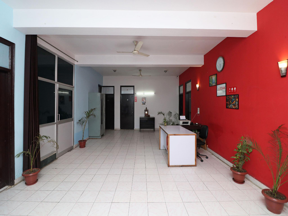 OYO 11926 OOAK Hotel, Gautam Buddha Nagar