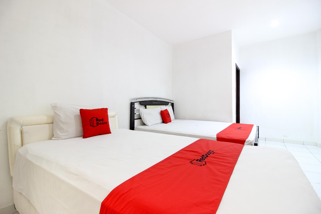 Bedroom 16