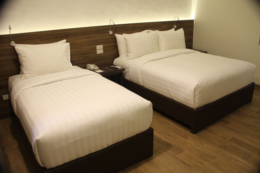 Hotel Marciano, Calamba City