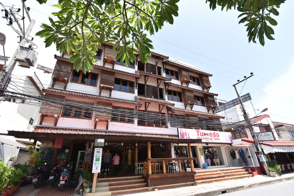 Baan Pa Ploy, Hua Hin