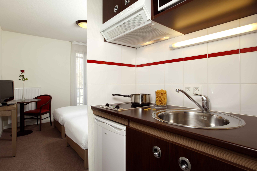 Dining Room 7