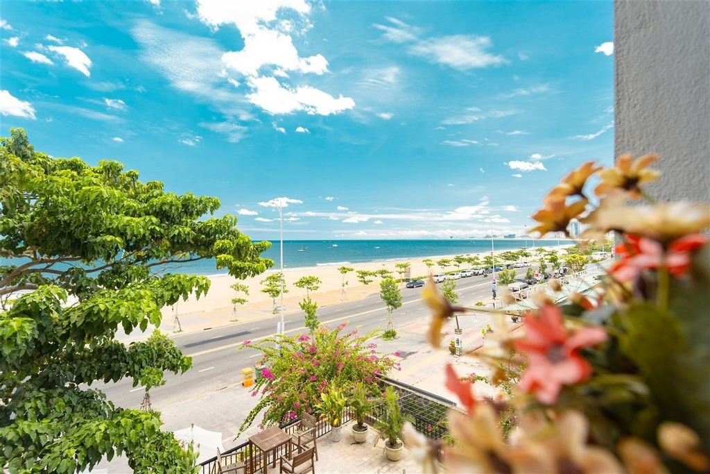 Jazz Hotel, Sơn Trà