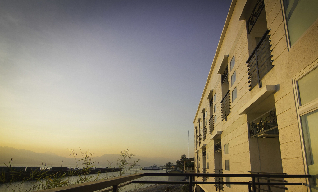 The Reef Hotel and Residences, Olongapo City