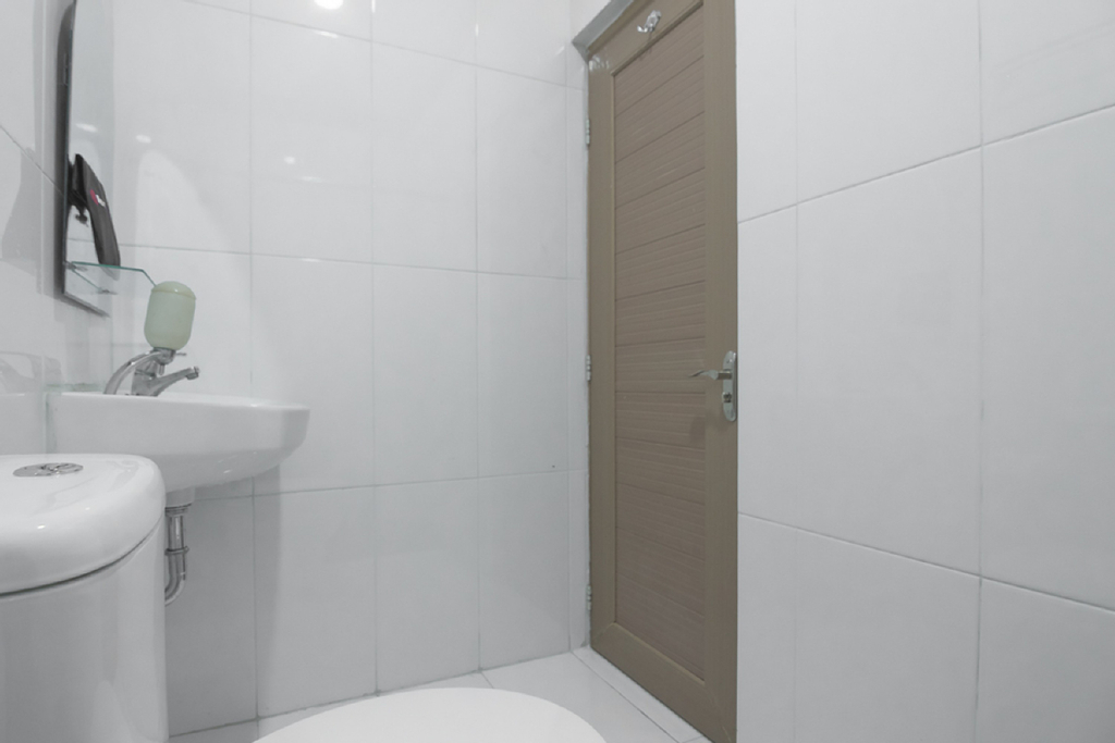 Reddoorz near ITC Mangga Dua, Jakarta Pusat