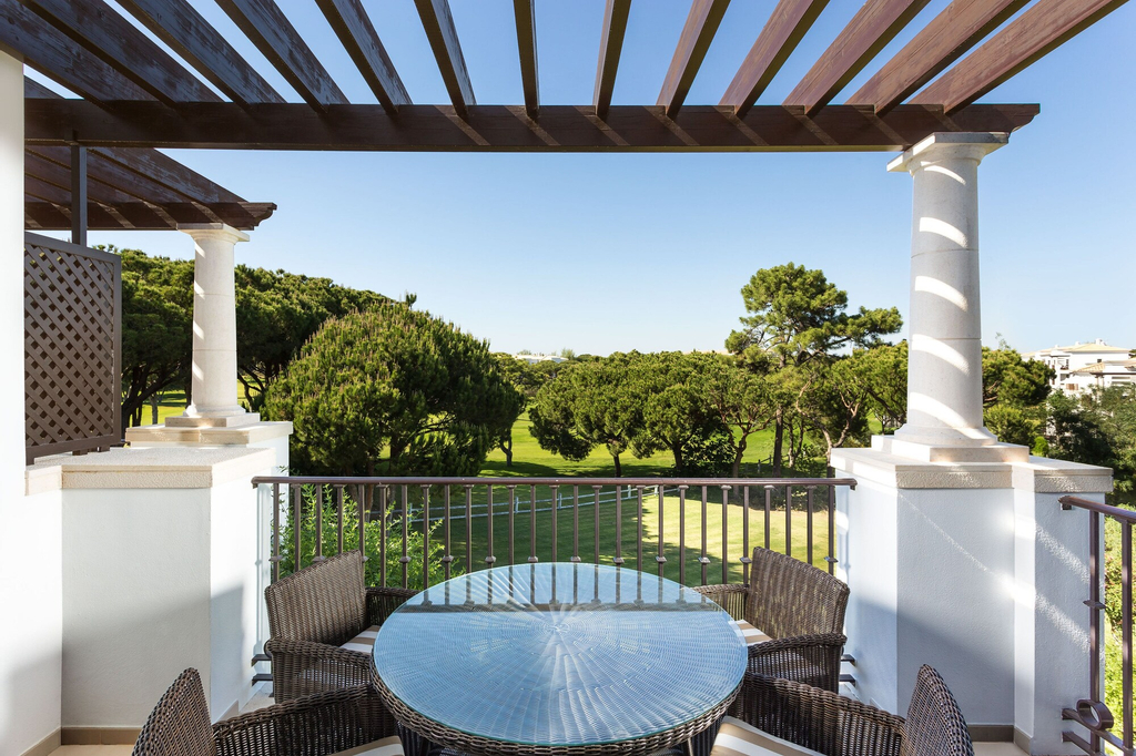 Pine Cliffs Residence, a Luxury Collection Resort, Algarve, Albufeira