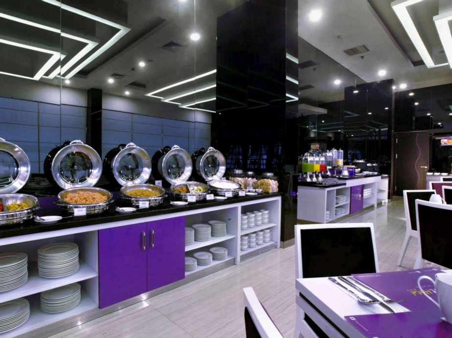 Quest Hotel Balikpapan by ASTON, Balikpapan