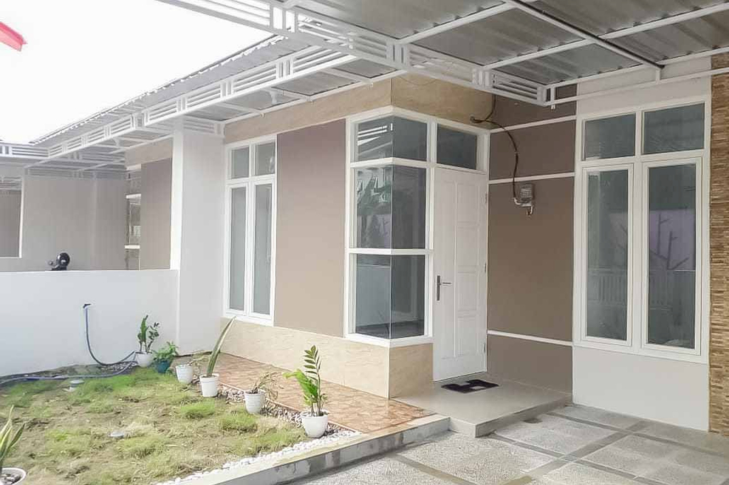 Koolkost Male Syariah near Politeknik Negeri Madiun (Minimum 6 Nights Stay), Madiun