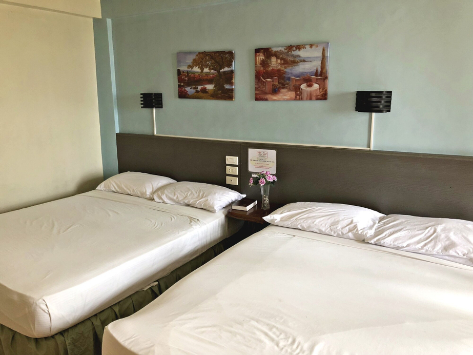 Pura Vida Resort, Tagaytay City