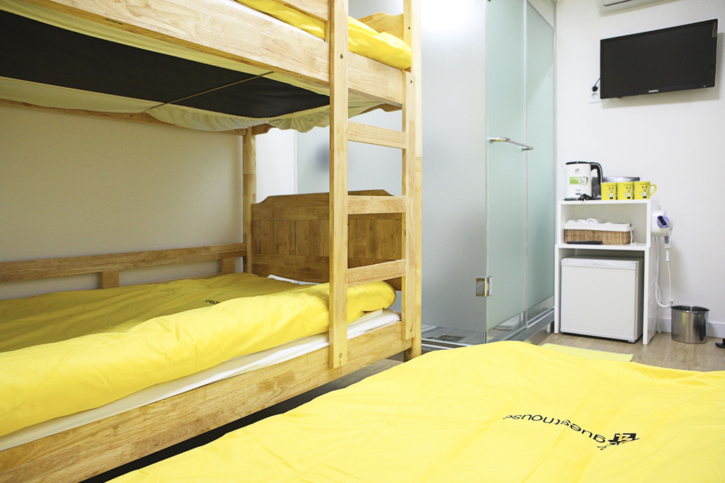 24 Guesthouse Myeongdong City, Jongro