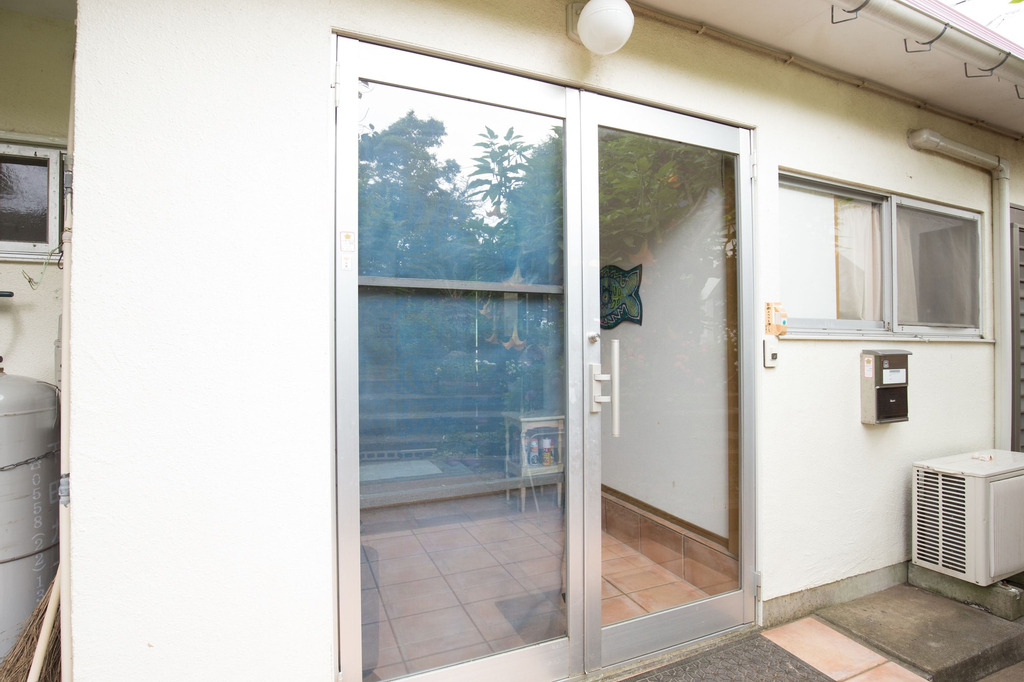 Hull House, Shimoda