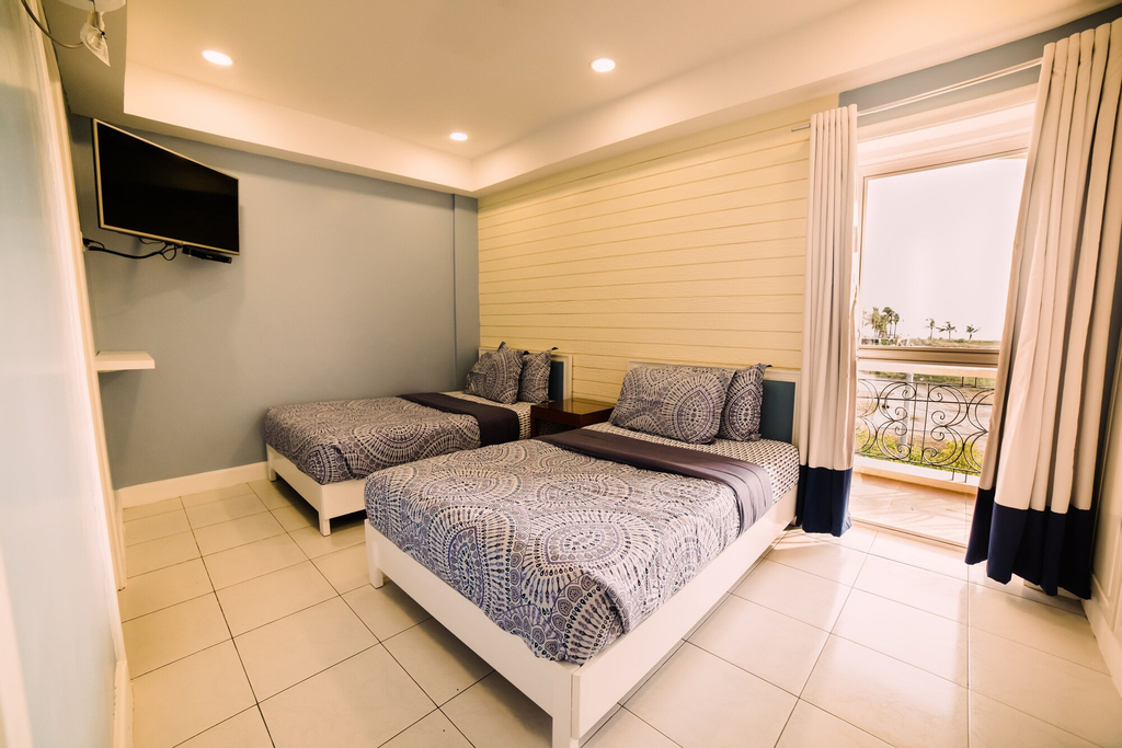 Moonbay Marina The Villas, Olongapo City