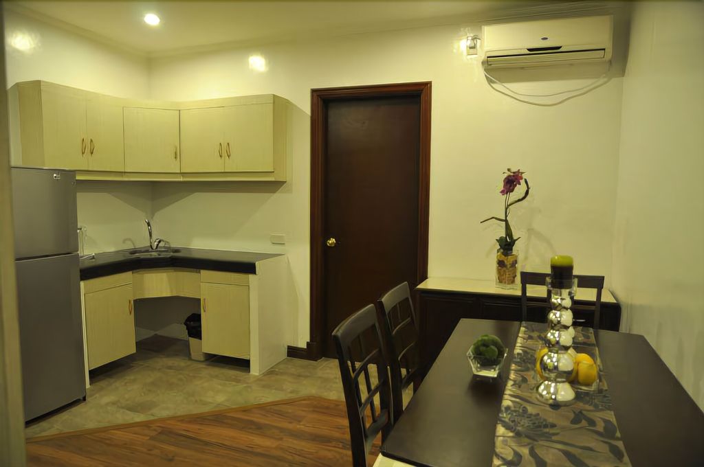 Subic Residencias, Olongapo City