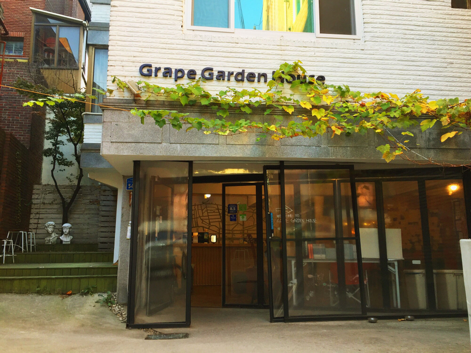 Grape Garden House - Hostel, Seodaemun