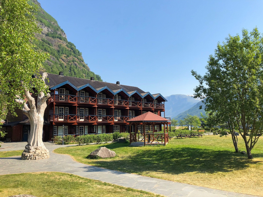 Flåmsbrygga Hotell, Aurland