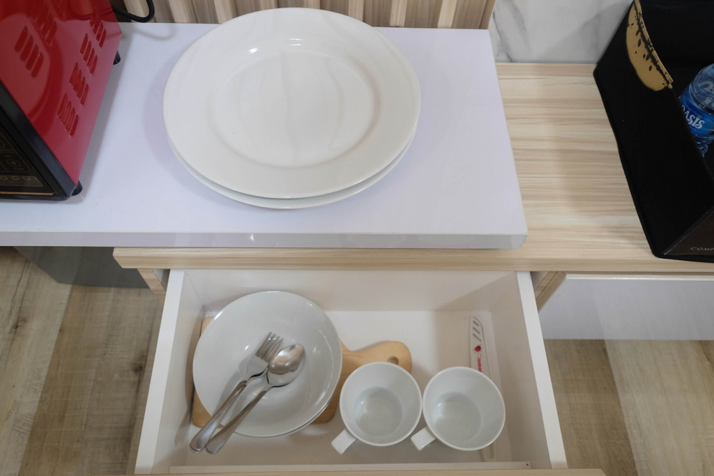 Elegant Studio (No Kitchen) Apartment at Green Bay Pluit By Travelio, Jakarta Utara