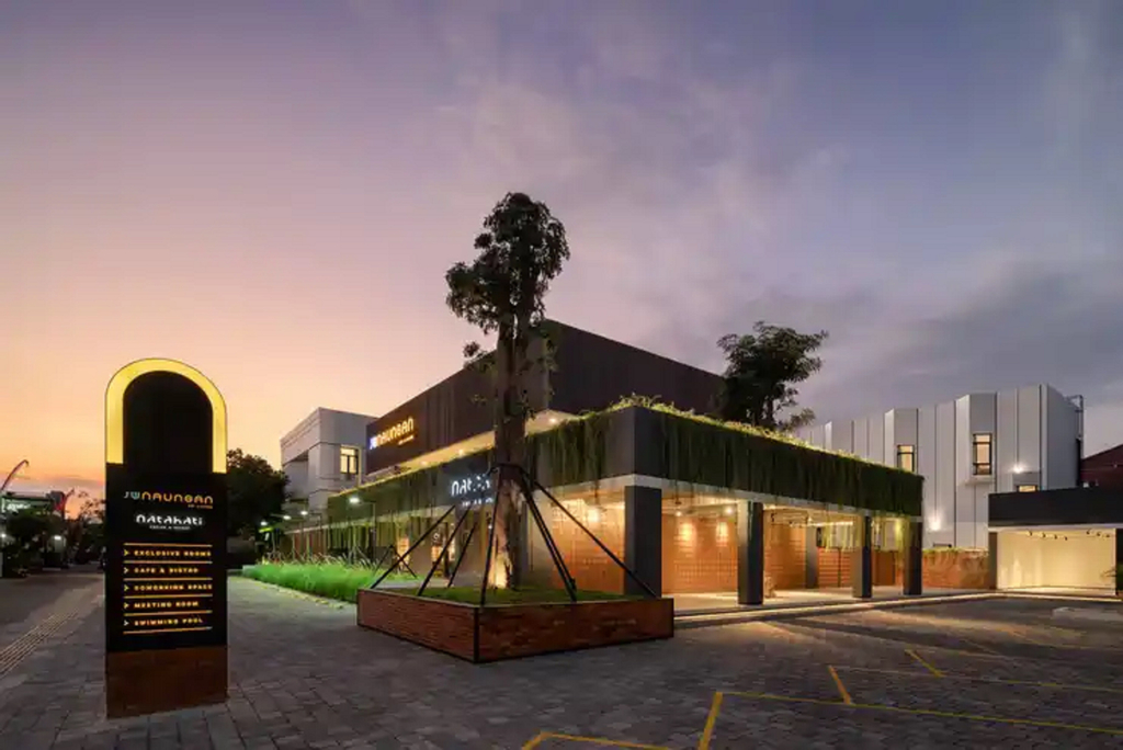 JW Naungan Coliving, Solo