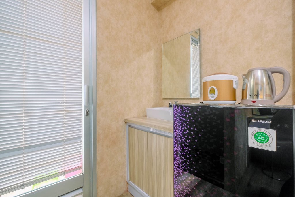 Elegant Studio (No Kitchen) Apartment at Green Bay Pluit By Travelio, Jakarta Utara