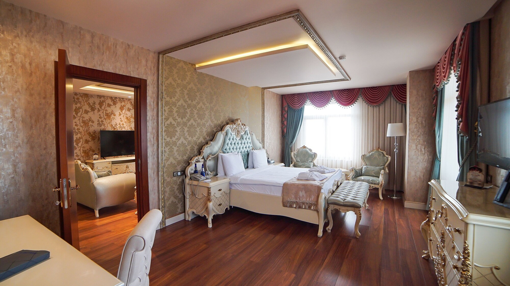 Wyndham Batumi, Batumi