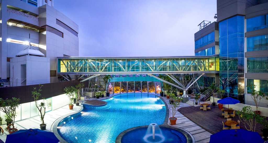 Horison Ultima Bekasi, Bekasi