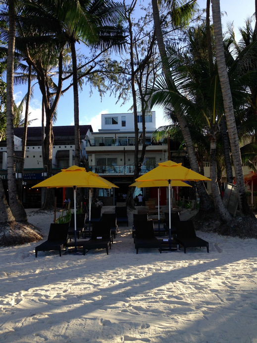 Zuzuni Boutique Hotel, Malay