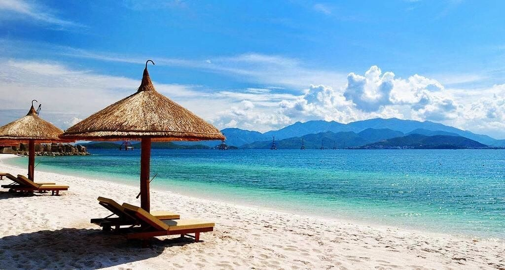 Luxury Yacht Villa, Ngũ Hành Sơn