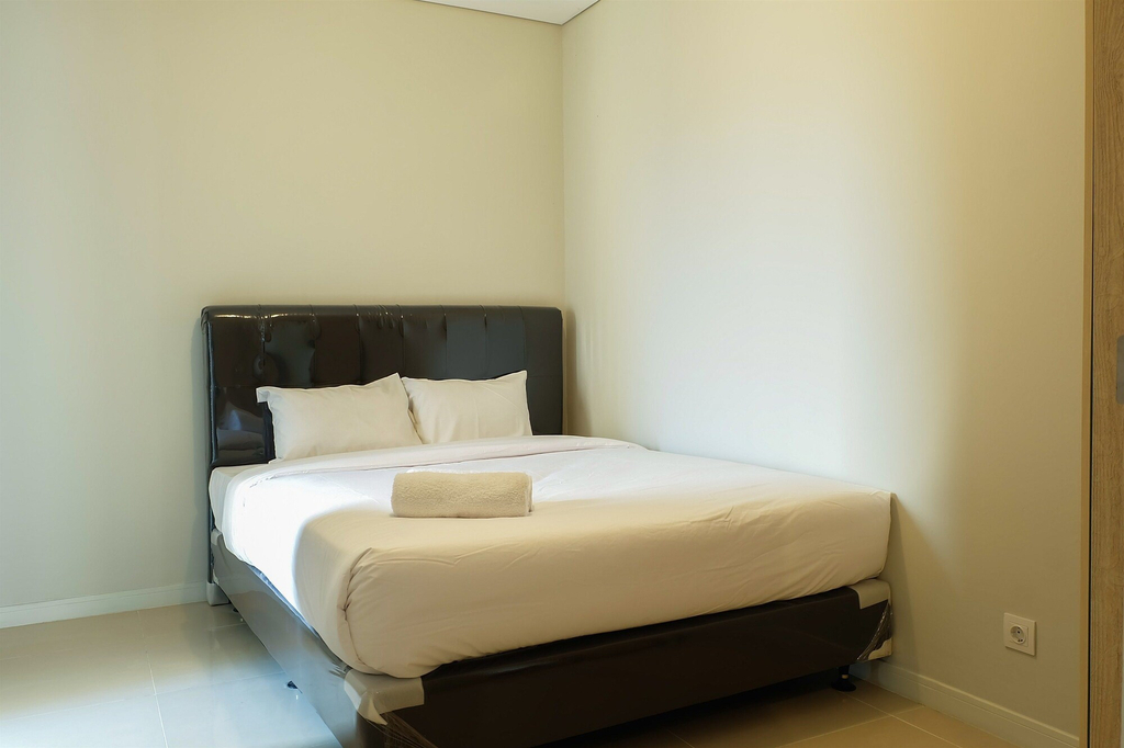 Pool View At Central Park Area (Madison Park) Apartment, Jakarta Barat