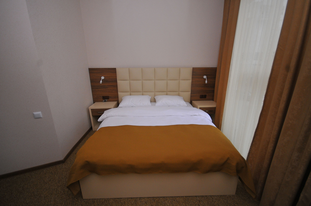 City Hotel, Batumi