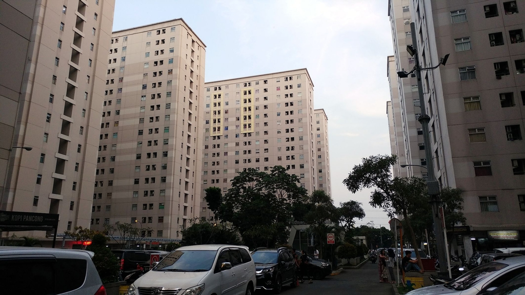 Kalibata Apartment With Sofa Bed Near Shopping Center, Jakarta Selatan