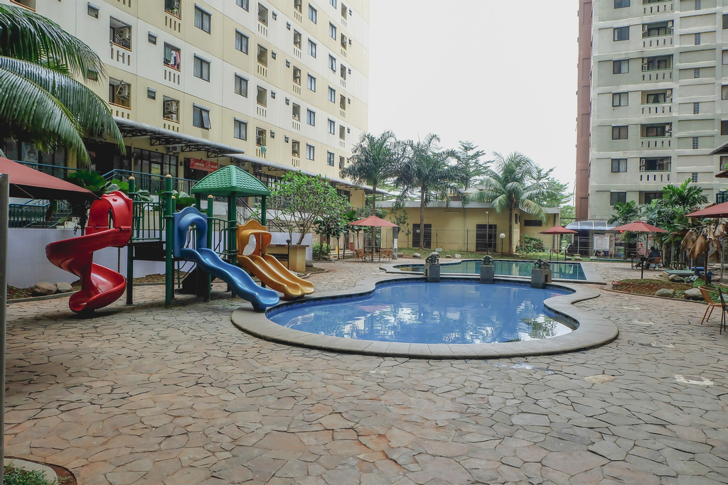 Comfort Studio Kebagusan City Apartment By Travelio, Jakarta Selatan