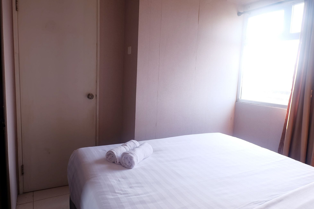 Kalibata Apartment With Sofa Bed Near Shopping Center, Jakarta Selatan