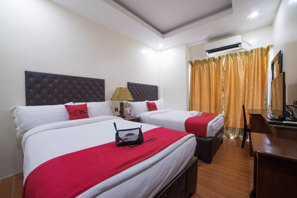 RedDoorz Plus @ Balibago Angeles City, Mabalacat