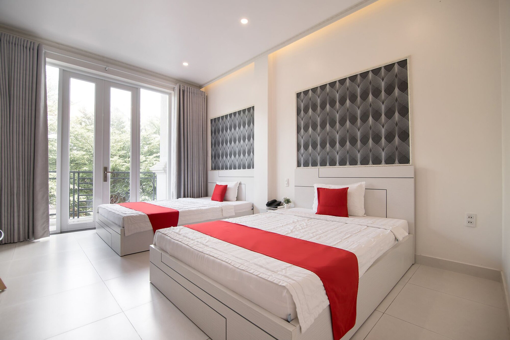 Bin Bin Hotel 4, Quận 7