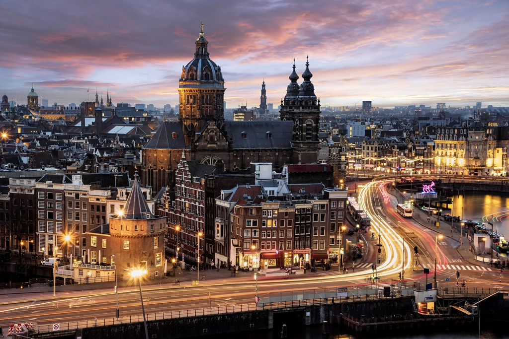 DoubleTree by Hilton Hotel Amsterdam Centraal Station, Amsterdam
