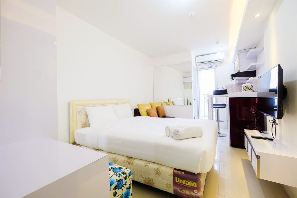 Comfy and Cozy Studio Bassura City Cipinang Apartment, Jakarta Timur
