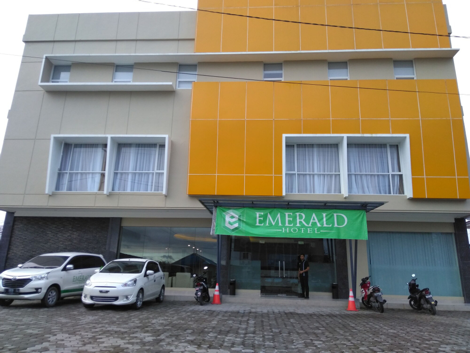 Emerald Hotel, Mimika