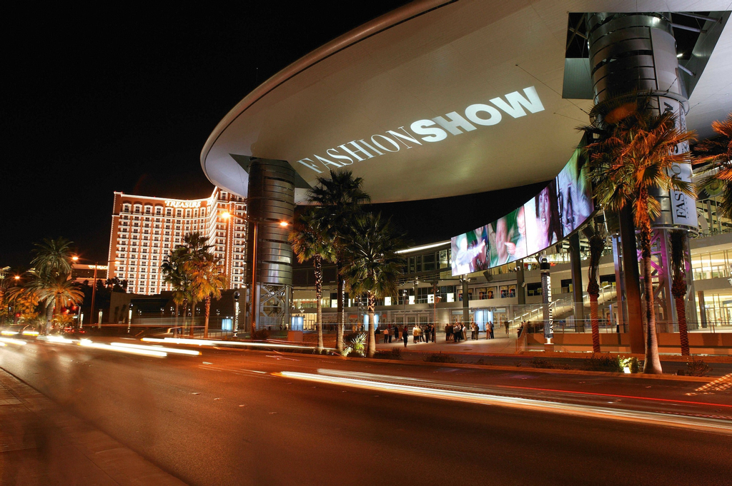 TI - Treasure Island Hotel and Casino, Clark