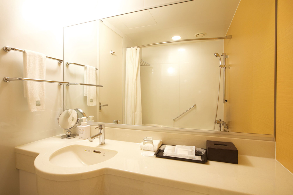 Bathroom 6