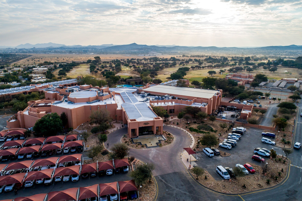 Windhoek Country Club, Windhoek West