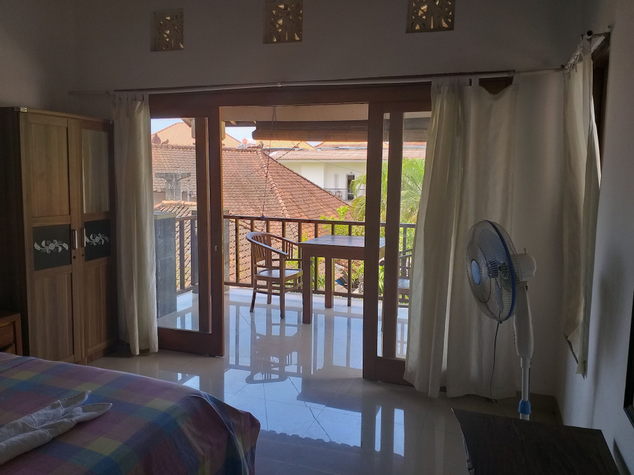 Bali Sari Homestay, Karangasem