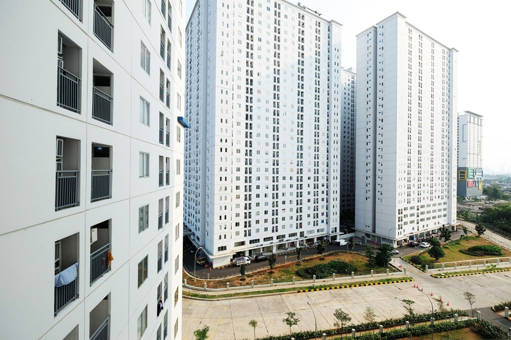 Bassura City Apartment Connect to Swimming Pool, Jakarta Timur